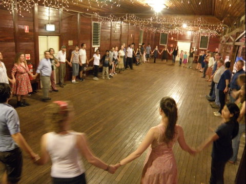 Baerami Bush Dance, Upper Hunter Valley - Holiday Byron Bay 1