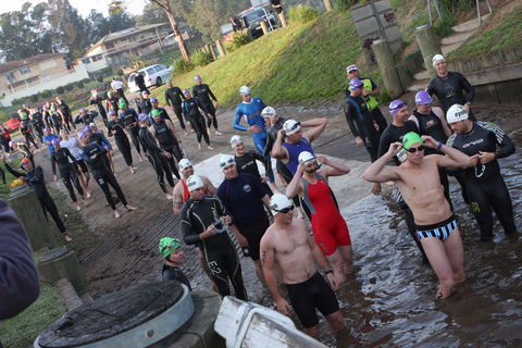Quarry Mining Maitland Triathlon - Holiday Byron Bay 0