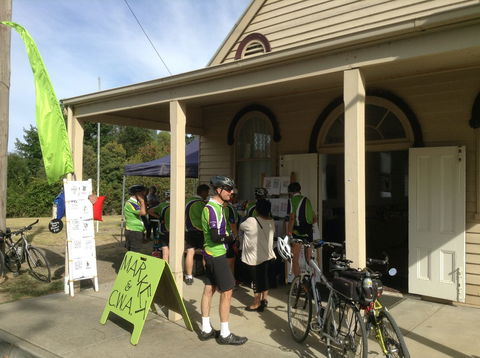 Yarck Country Market - Holiday Byron Bay 1