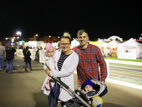 Gosford Night Markets - Holiday Byron Bay 2