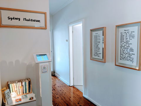 Introduction To Meditation: Know Your Mind And Learn How To Free Your Mind - Holiday Byron Bay 2