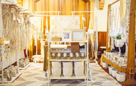 NW Niche Christmas Market In Burnie - Holiday Byron Bay 2