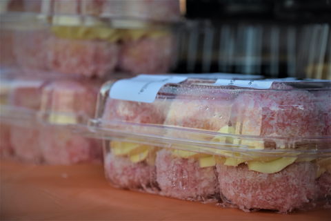QCWA Sunday Markets Charters Towers - Holiday Byron Bay 1
