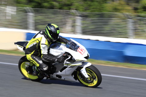QR Moto Ride Days At Queensland Raceways! - Holiday Byron Bay 0