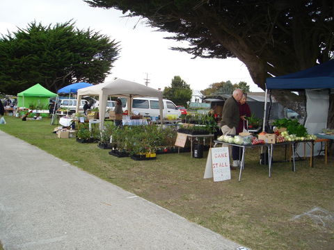 Wynyard Foreshore Market - Holiday Byron Bay 1