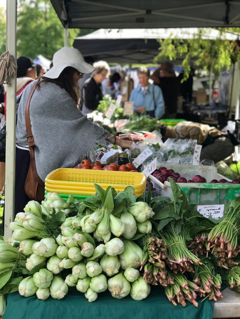 Orange Farmers Market - Holiday Byron Bay 1