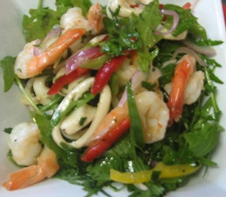 Delishus Tapas Restuarant - Holiday Byron Bay 4