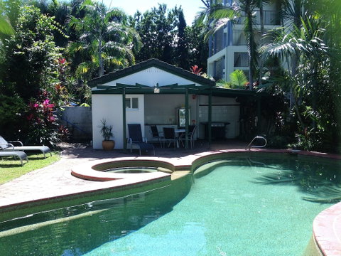 Costa Royale Trinity Beach - Holiday Byron Bay 0