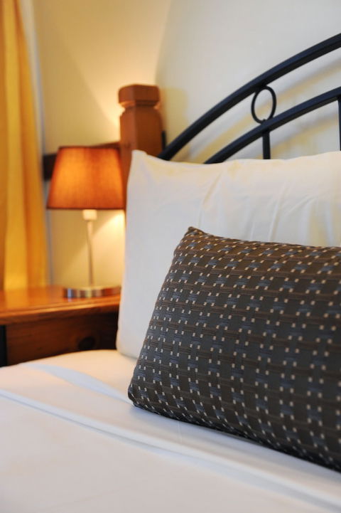 At Whitsunday Vista Holiday Apartments - Holiday Byron Bay 2