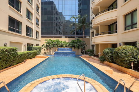 Mantra Parramatta - Holiday Byron Bay 2