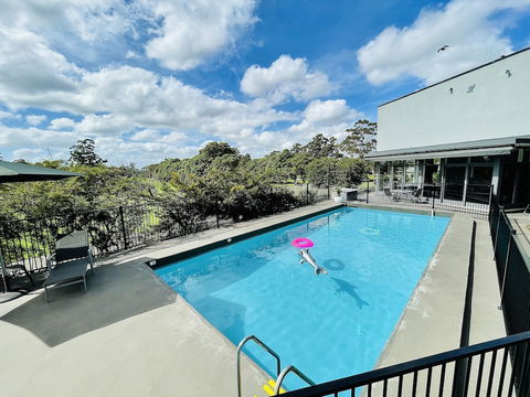 The Select Inn Ryde - Holiday Byron Bay 1