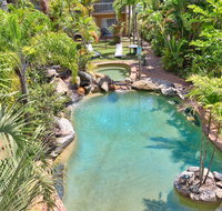 Cairns Rainbow Resort - Holiday Byron Bay
