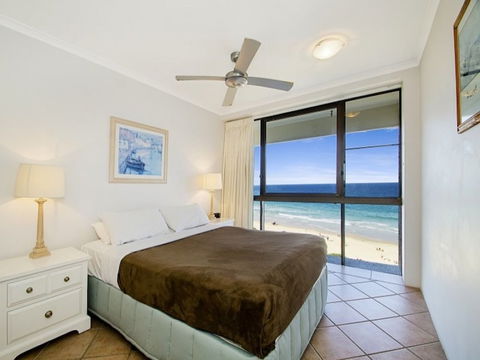 Coolum Caprice - Holiday Byron Bay 5