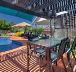 Blazing Stump Motel  Suites - Holiday Byron Bay