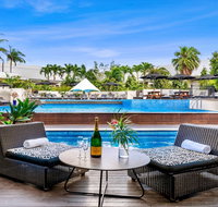 Shangri-La The Marina Cairns - Holiday Byron Bay