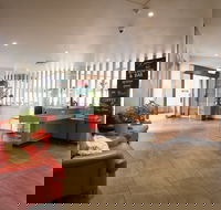 ibis Sydney Airport - Holiday Byron Bay