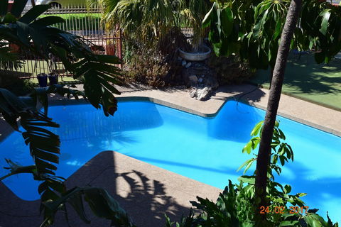 Early Australian Motor Inn - Holiday Byron Bay 1