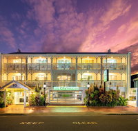 City Terraces Cairns - Holiday Byron Bay