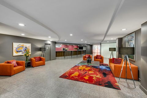 Adina Serviced Apartments Canberra James Court - Holiday Byron Bay 4