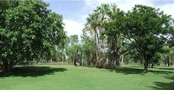 Territory Manor Motel & Caravan Park - Holiday Byron Bay 5