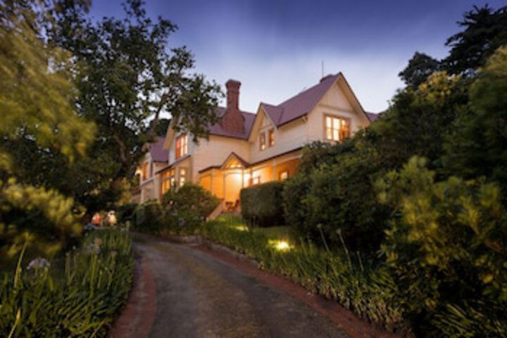 Strahan TAS Holiday Byron Bay