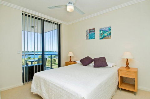 Aqualine Apartments - Holiday Byron Bay 4