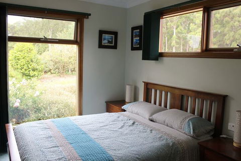 Eagles Roost Farmstay B & B - Holiday Byron Bay 5