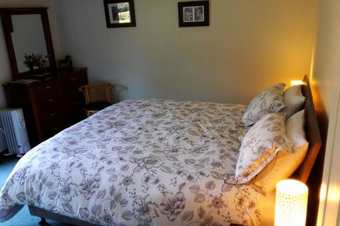 Eagles Roost Farmstay B & B - Holiday Byron Bay 4