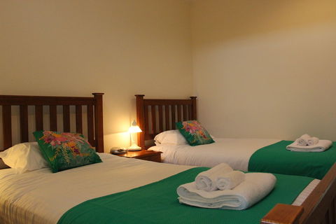 Albany Beachside Accommodation - Holiday Byron Bay 4