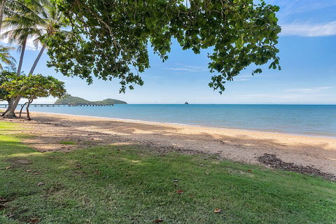 Hibiscus On Palm Cove At Marlin Waters - Holiday Byron Bay 7