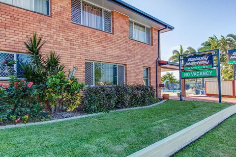 Galaxy Mackay Motor Inn - Holiday Byron Bay 1