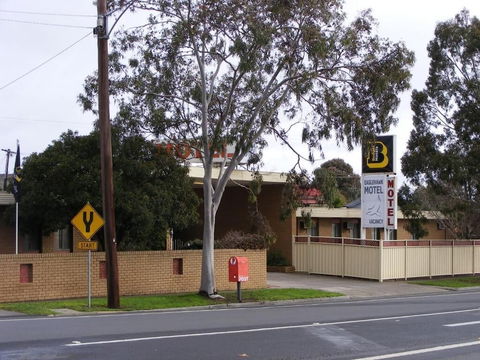 Eaglehawk Motel - Holiday Byron Bay 0