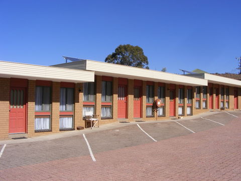 Eaglehawk Motel - Holiday Byron Bay 1