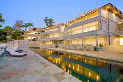 Amarna Luxury Beach Resort - Holiday Byron Bay 1