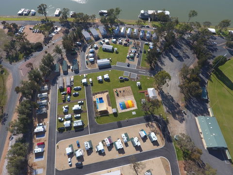 Waikerie Holiday Park - Holiday Byron Bay 2