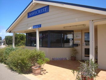 Wavecrest Village & Tourist Park - Holiday Byron Bay 0