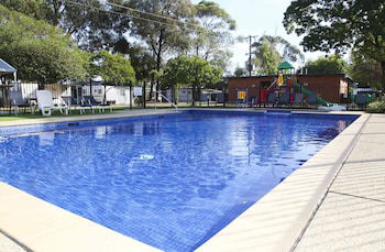 Nagambie Caravan Park & Motel - Holiday Byron Bay 5