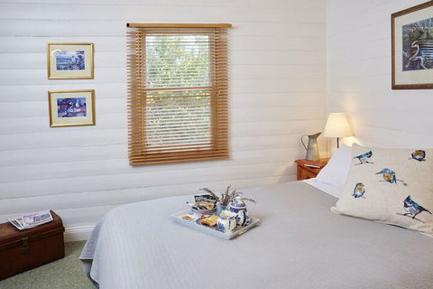 Lochinver Farm Homestead & Cottages - Holiday Byron Bay 3