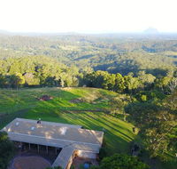 Maleny Orchard - Holiday Byron Bay