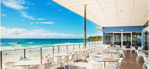 Coolum Waves Pet Friendly Holiday House - Holiday Byron Bay 5