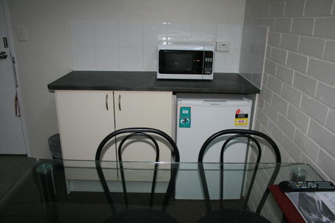 The Plains Motor Inn - Holiday Byron Bay 2