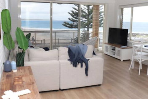 Waterviews On Marine Parade 3 / 32 - Holiday Byron Bay 0