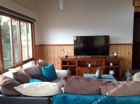 Peace & Tranquility With An Ocean View - Holiday Byron Bay 4
