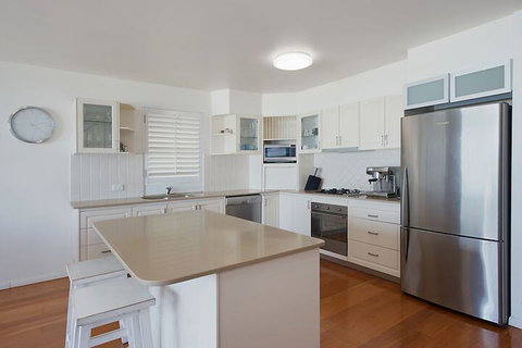 Beachfront Palm Beach Townhouse - Holiday Byron Bay 2