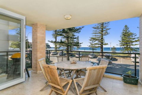 Beachfront On Golden Mile - Holiday Byron Bay 0