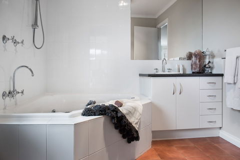 Accolade - Holiday Byron Bay 3