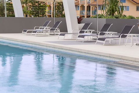 Avani Broadbeach Residences - Holiday Byron Bay 1