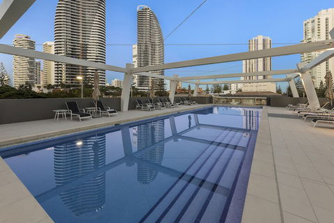 Avani Broadbeach Residences - Holiday Byron Bay 4