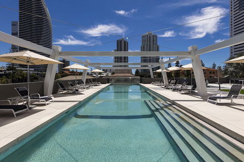 Avani Broadbeach Residences - Holiday Byron Bay 2