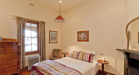 Adelaide Heritage Cottages & Apartments - Holiday Byron Bay 6